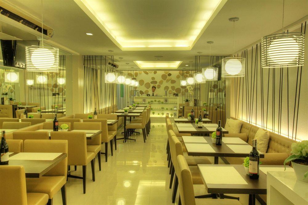 Astoria Greenbelt Makati City Exterior photo