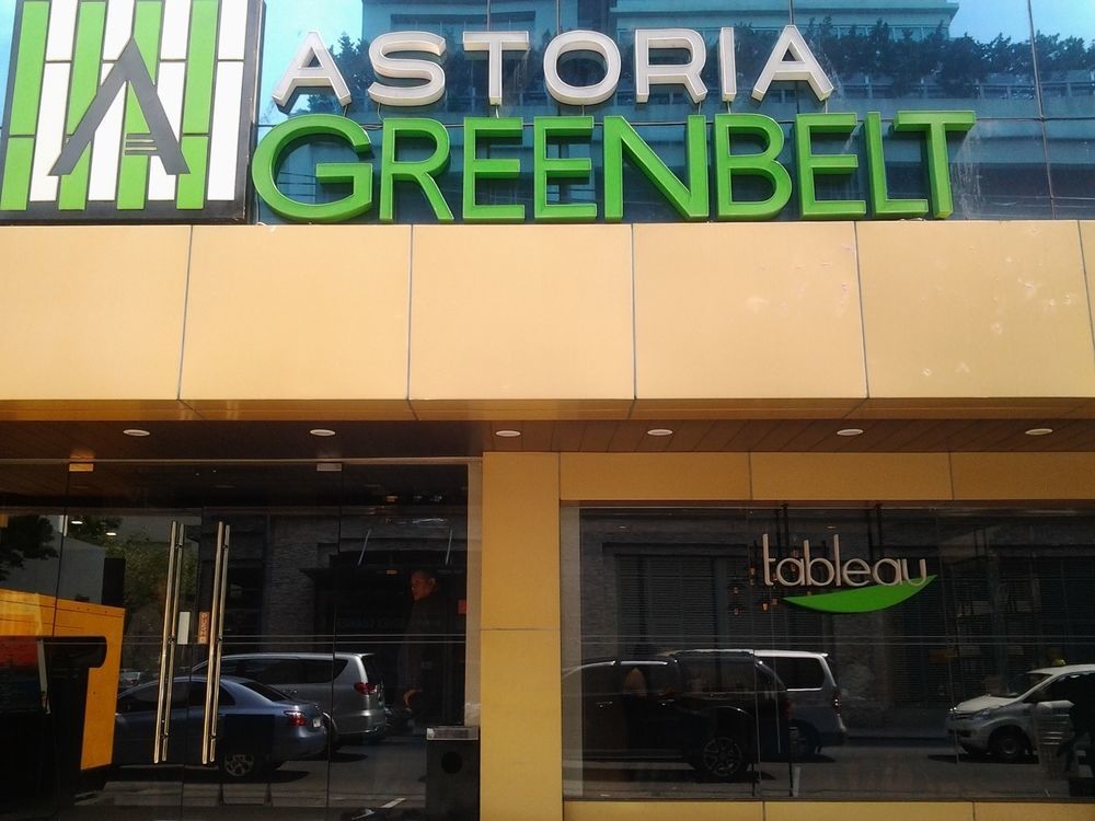 Astoria Greenbelt Makati City Exterior photo